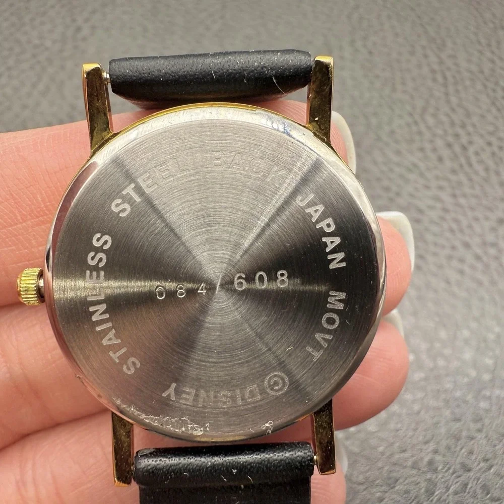 Vintage Disney Services Watch Gold Tone Leather Band 2000 Y2K NEW BATTERY WORKS‎